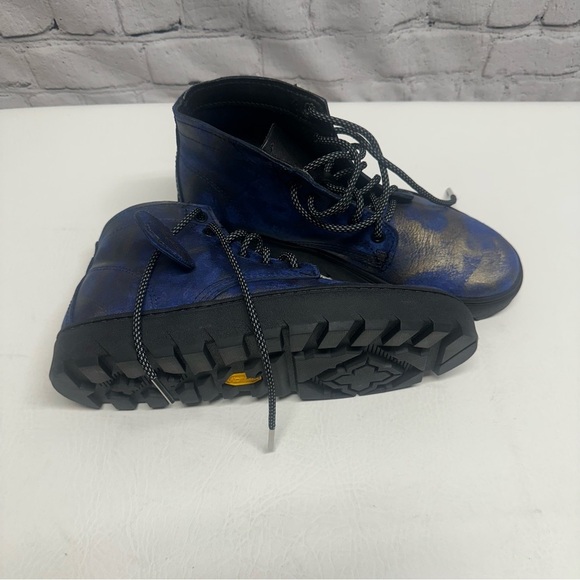 Brand new Wolverine Boots never worn. Size 8 NWOT main image 6
